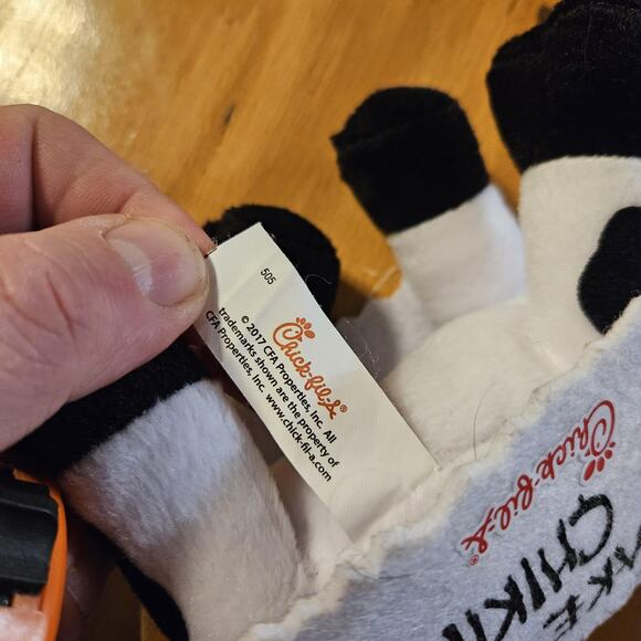Chick-fil-A Wake Up 2 Chikin Cow Plush Toy 2017 Sun Costume Advertising Promo - Picture 7 of 8